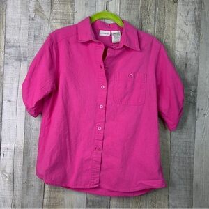 White Stag Small(4/6) Pink Crinkle Material Tabbed Short Sleeve Button Front Top